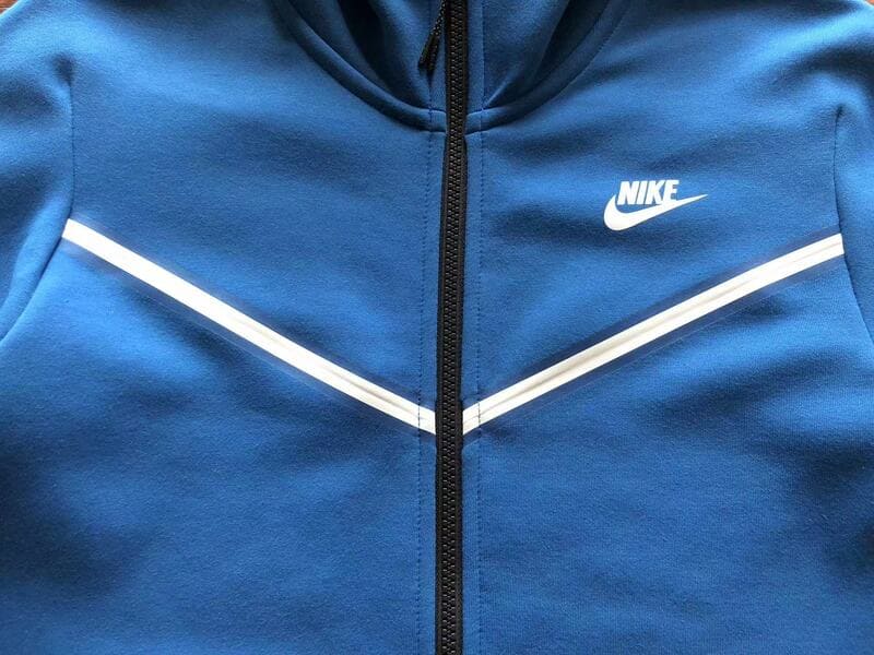 Conjunto Nike Tech Fleece Azul / Branco